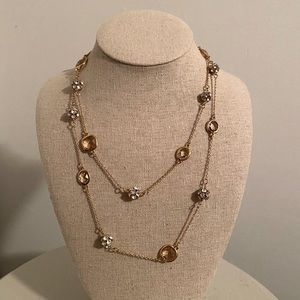 Stella and Dot Chelsea necklace gold